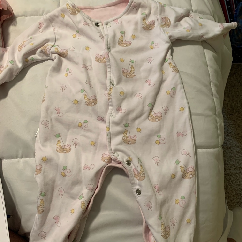 Kissy kissy reversible outfit vguc 0-3m